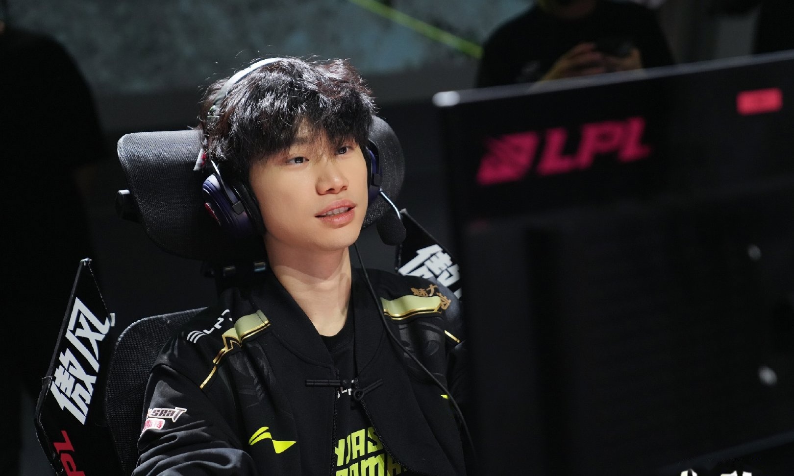 Doinb回归赛场，高光表现首场状态亮眼，IG观众沸腾！(doinb宣布离婚了)