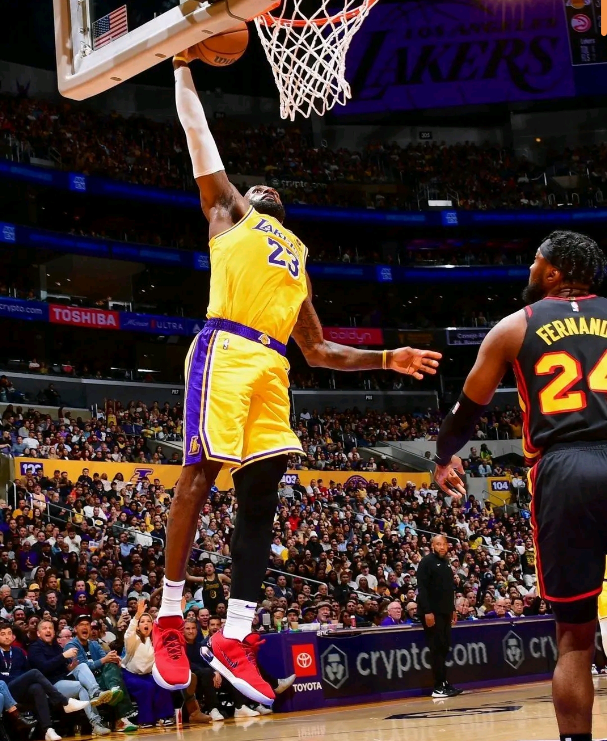  詹姆斯生涯29个关键球 